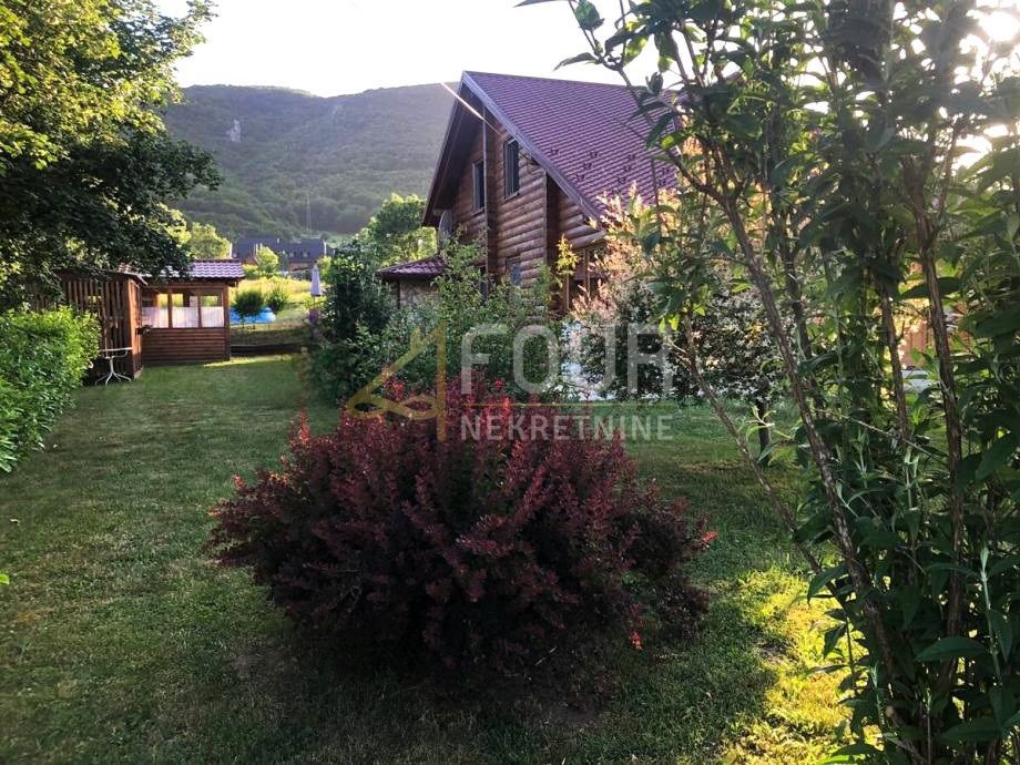 Plitvička Jezera, 180m2