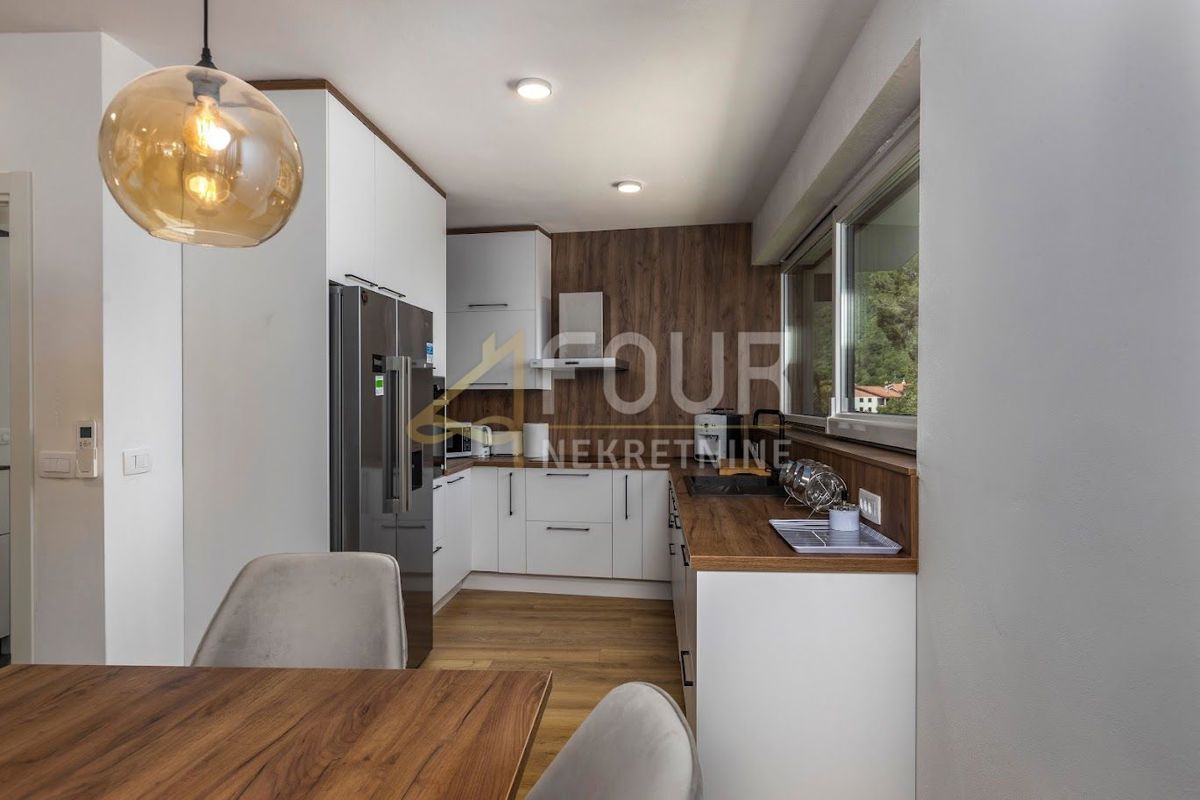 Mošćenička Draga, 430m2