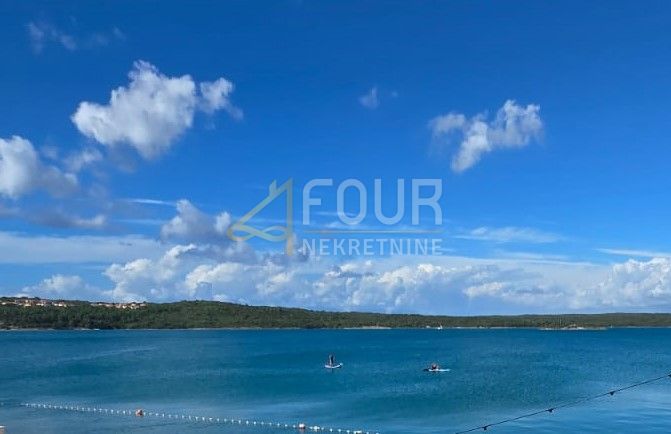 Klimno, Dobrinj, 218m2