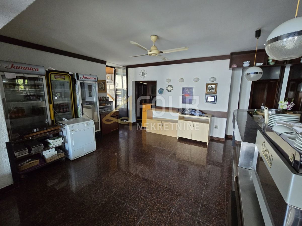 Klimno, Dobrinj, 218m2