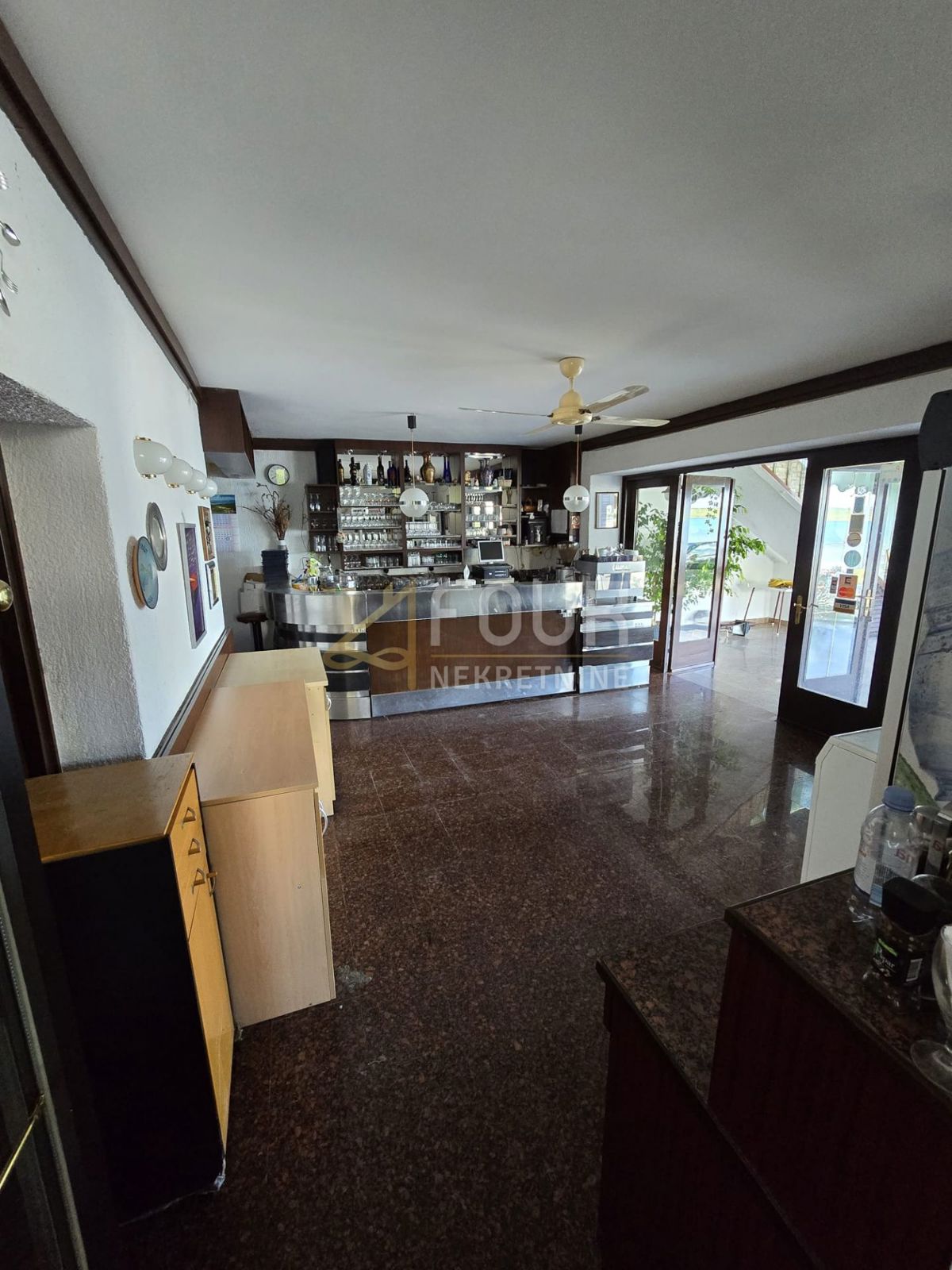 Klimno, Dobrinj, 218m2