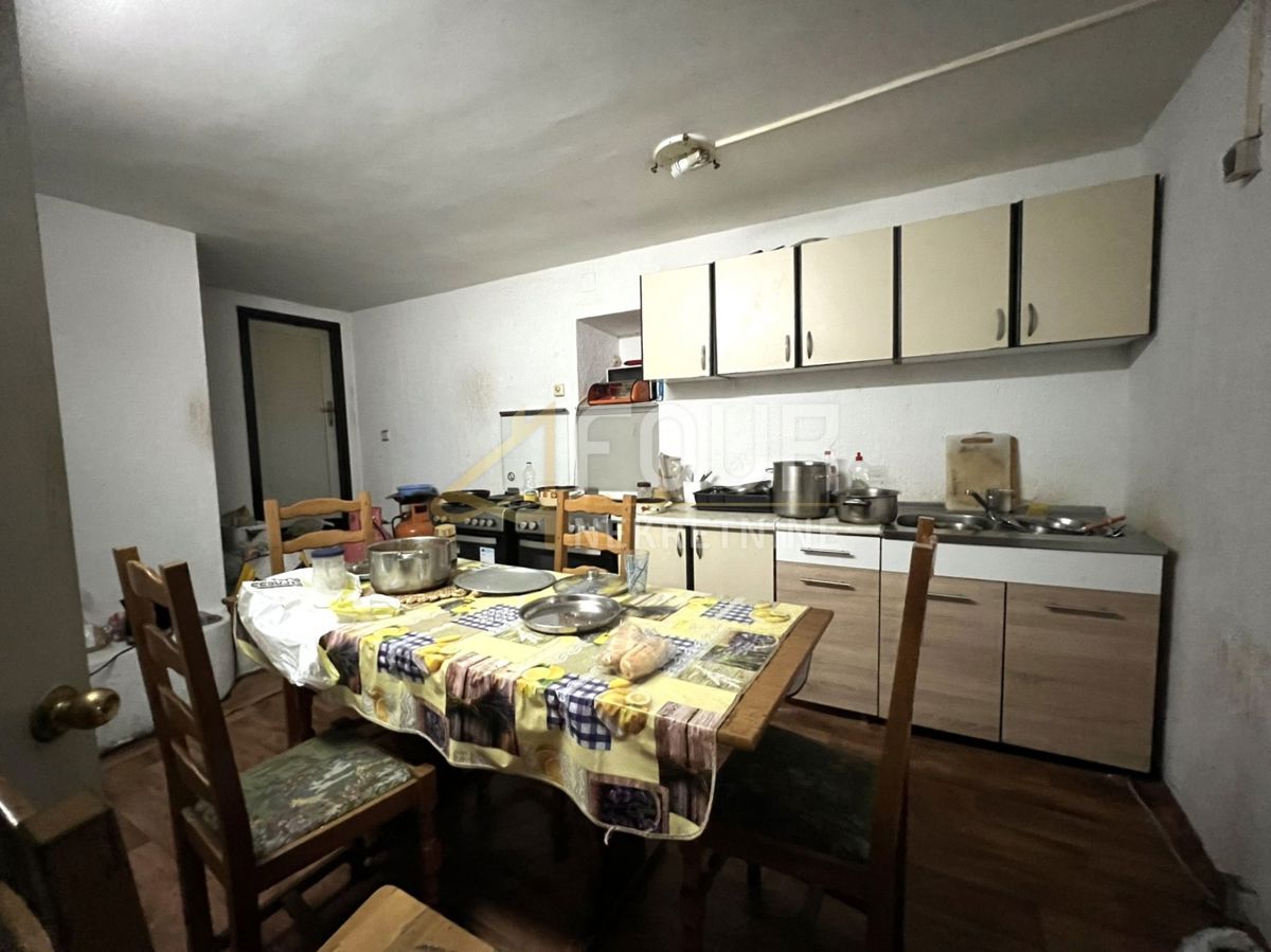 Marinići, Viškovo, 450m2