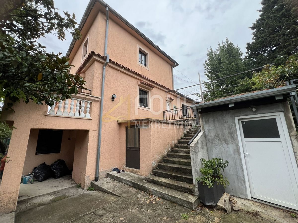 Marinići, Viškovo, 450m2