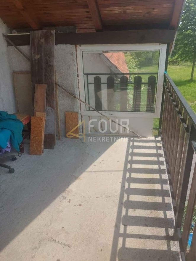 Duga Gora, Generalski Stol, 63m2