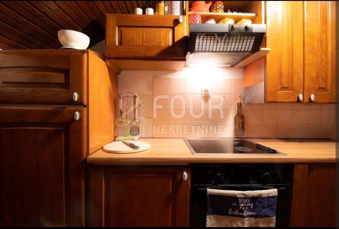 Pećine, Rijeka, 72,40m2