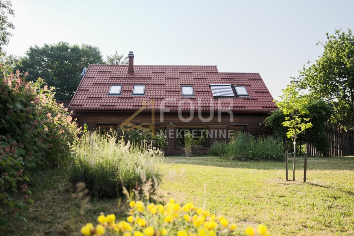 Brod Moravice, 330m2