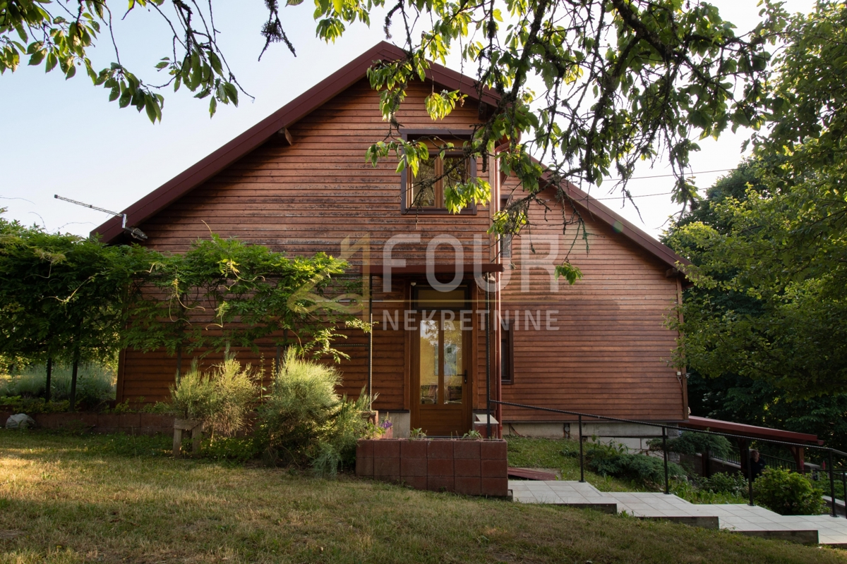 Brod Moravice, 330m2