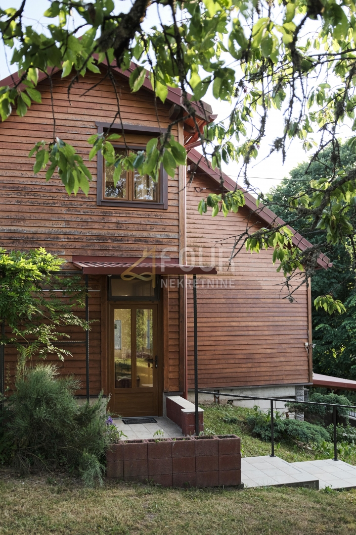 Brod Moravice, 330m2