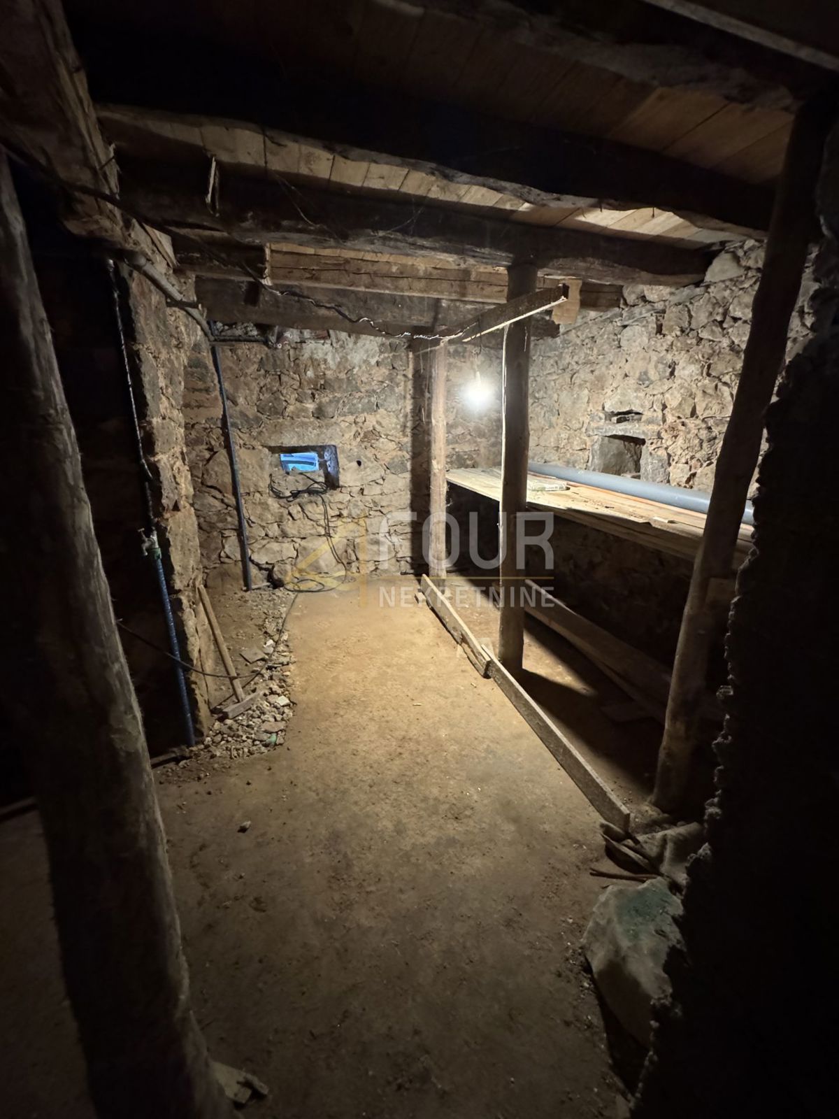 Milohnići, Krk, 278,23m2