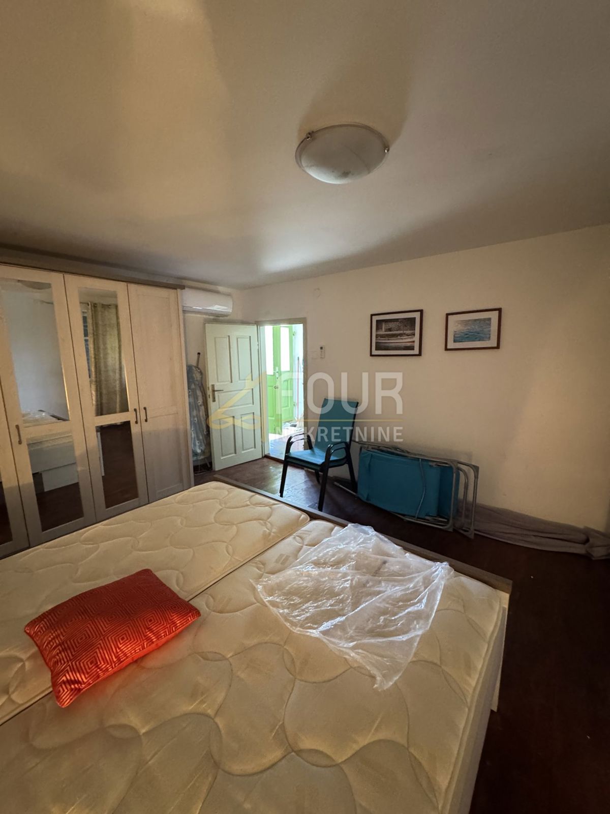 Milohnići, Krk, 278,23m2