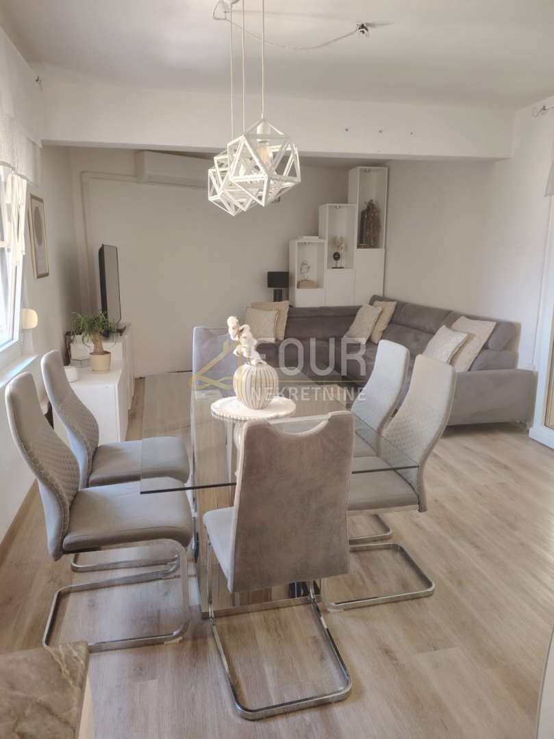 Centar, Pula, 95,68m2