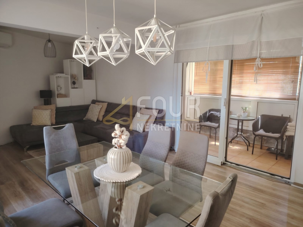 Centar, Pula, 95,68m2