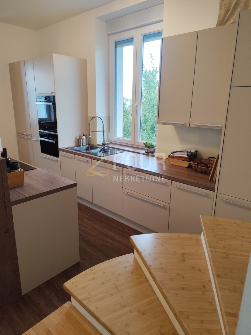 Stoja, Pula, 130,88m2