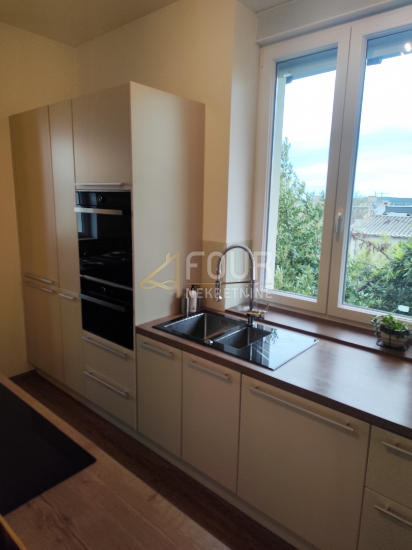 Stoja, Pula, 130,88m2