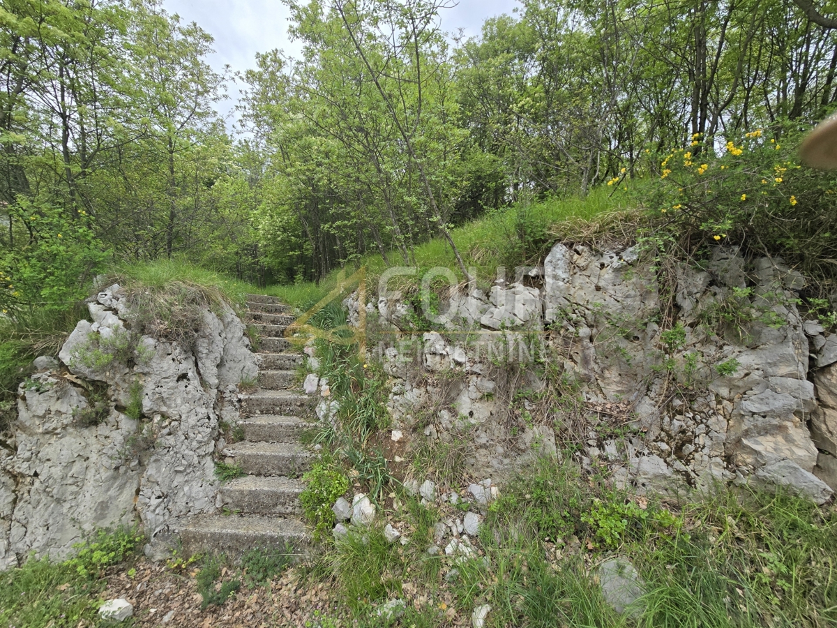 Svilno, Rijeka, 1.500m2