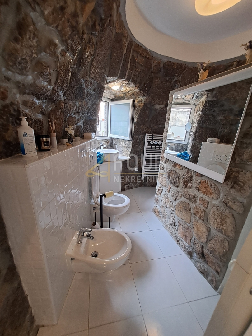 Poljane, Opatija - Okolica, 66,58m2