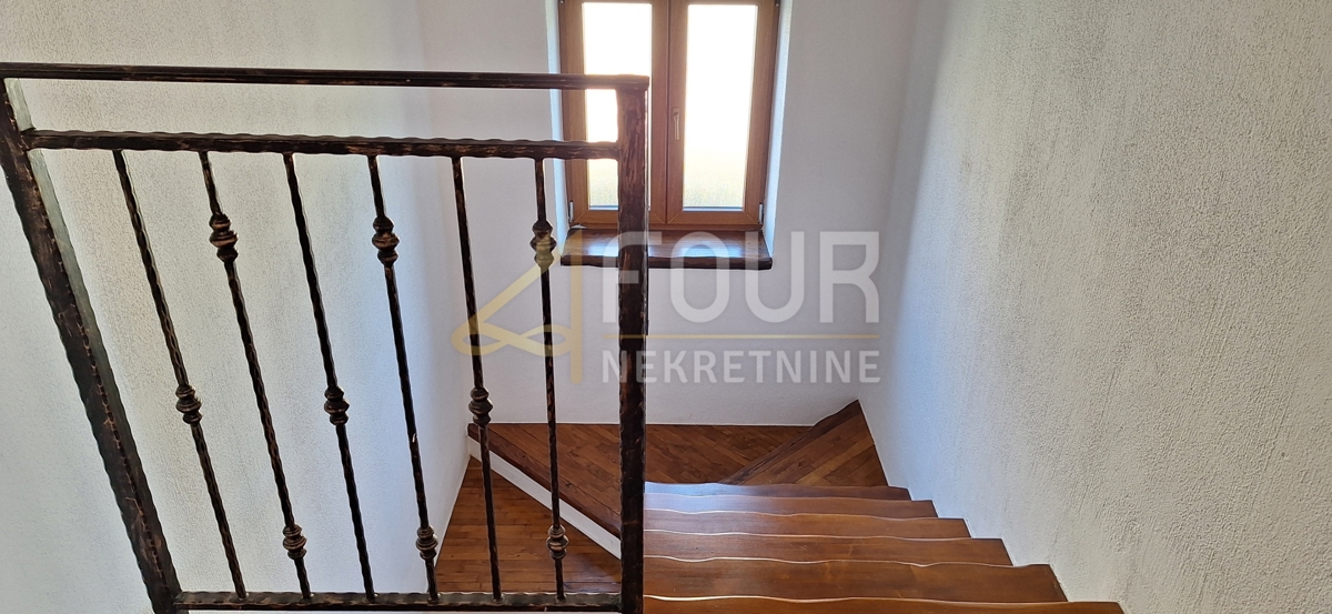 Svetvinčenat, 147,50m2