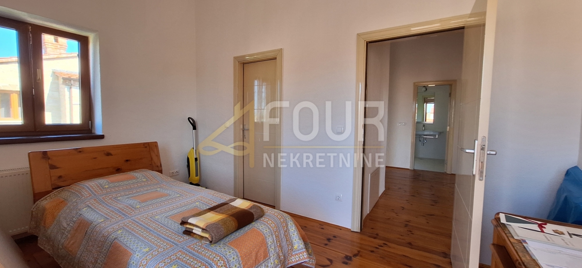 Svetvinčenat, 147,50m2