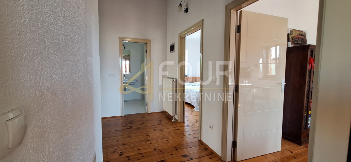 Svetvinčenat, 147,50m2