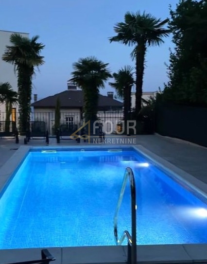 Opatija - Centar, Opatija