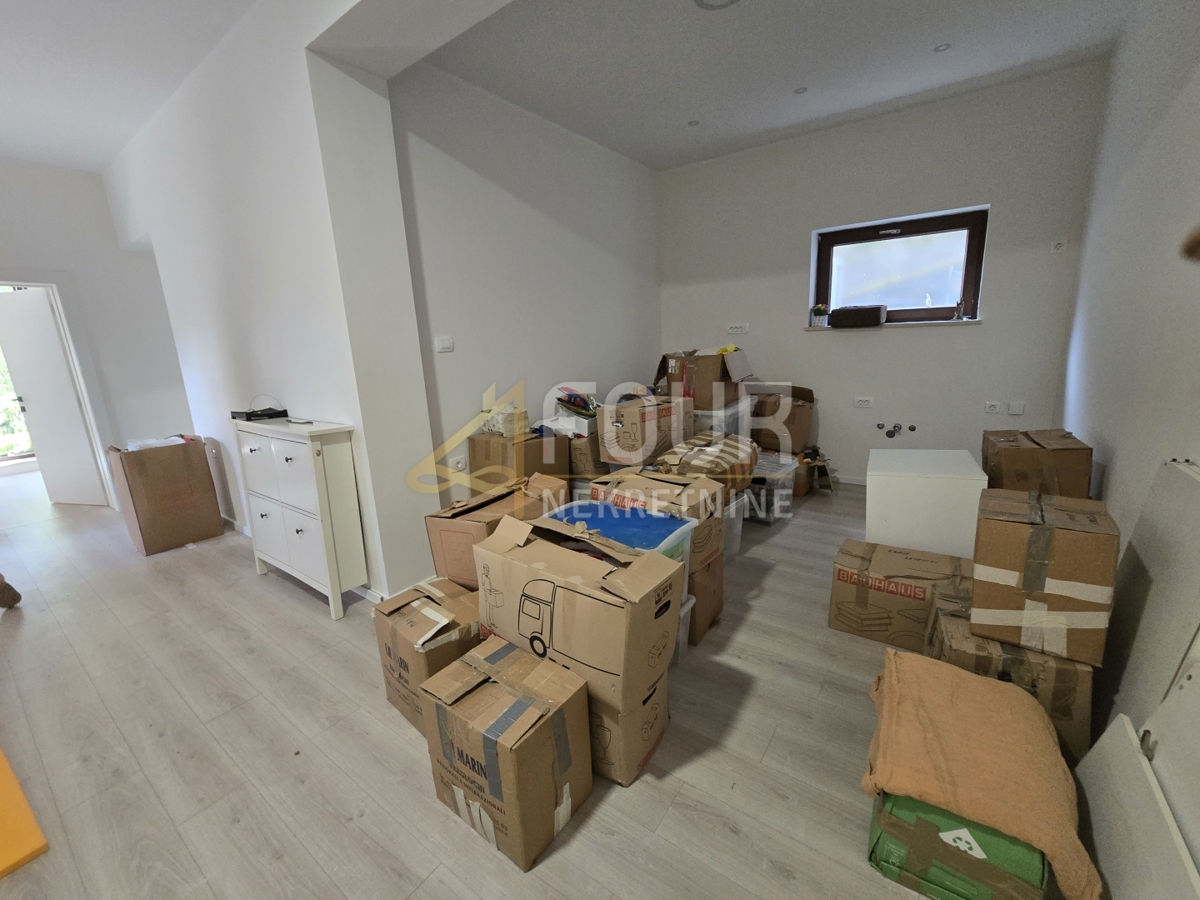 Bulevard, Rijeka, 200m2