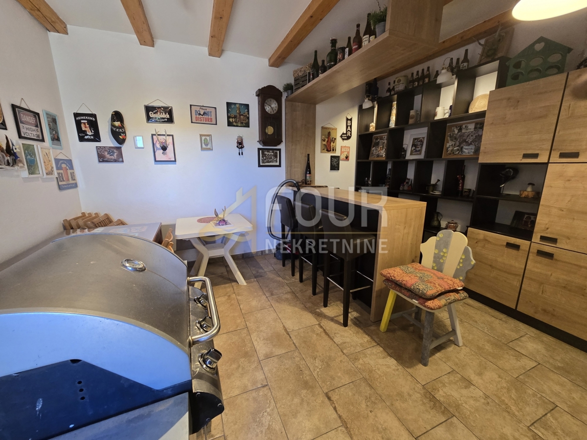 Kras, Dobrinj, 202m2