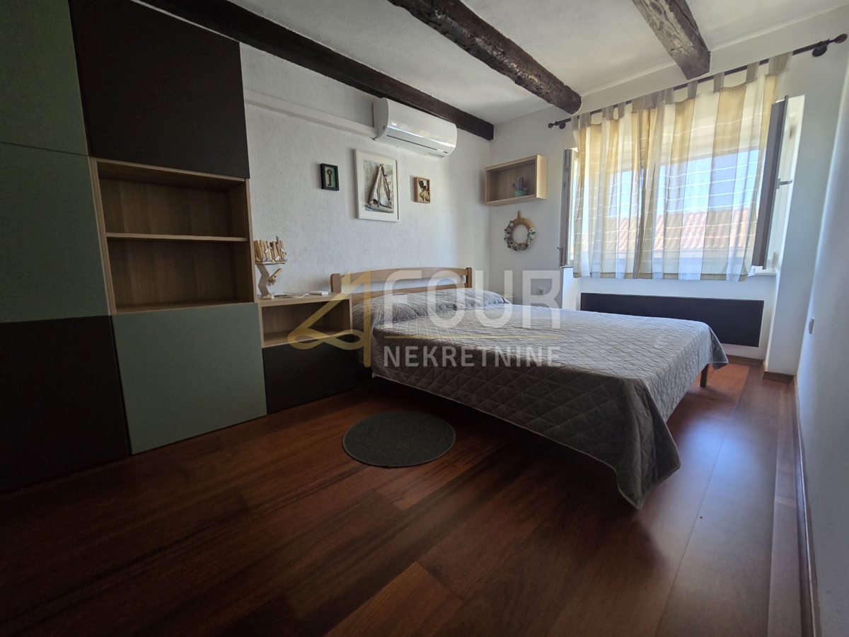 Kras, Dobrinj, 202m2