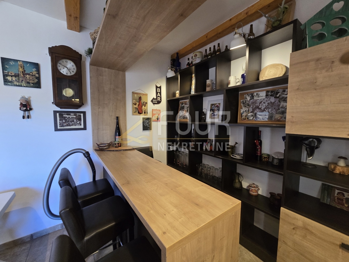 Kras, Dobrinj, 202m2