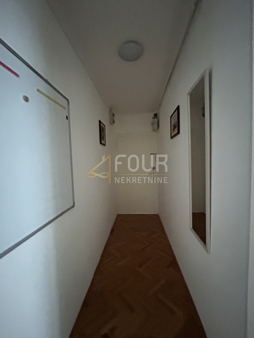 Fiume, Torrente, 3 camere, 81,95 m2, balcone, loggia