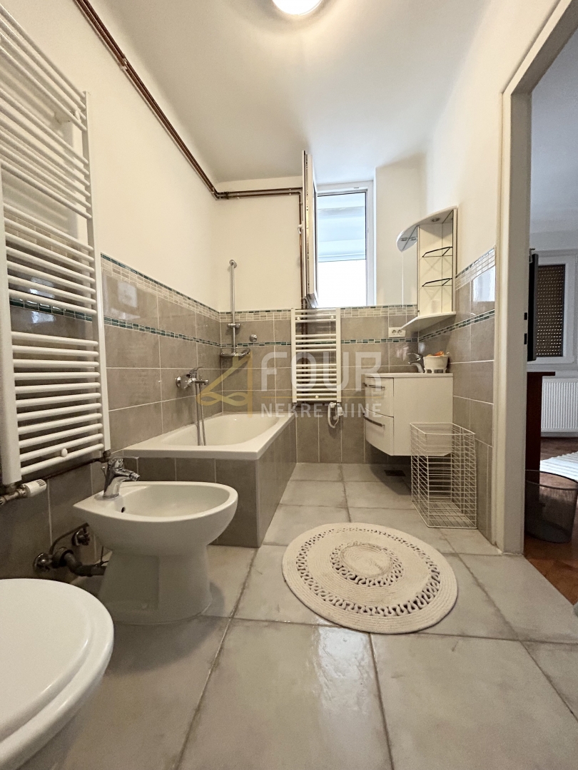 Fiume, Torrente, 3 camere, 81,95 m2, balcone, loggia