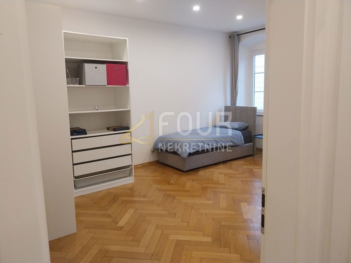 Centar, Rijeka, 107,23m2