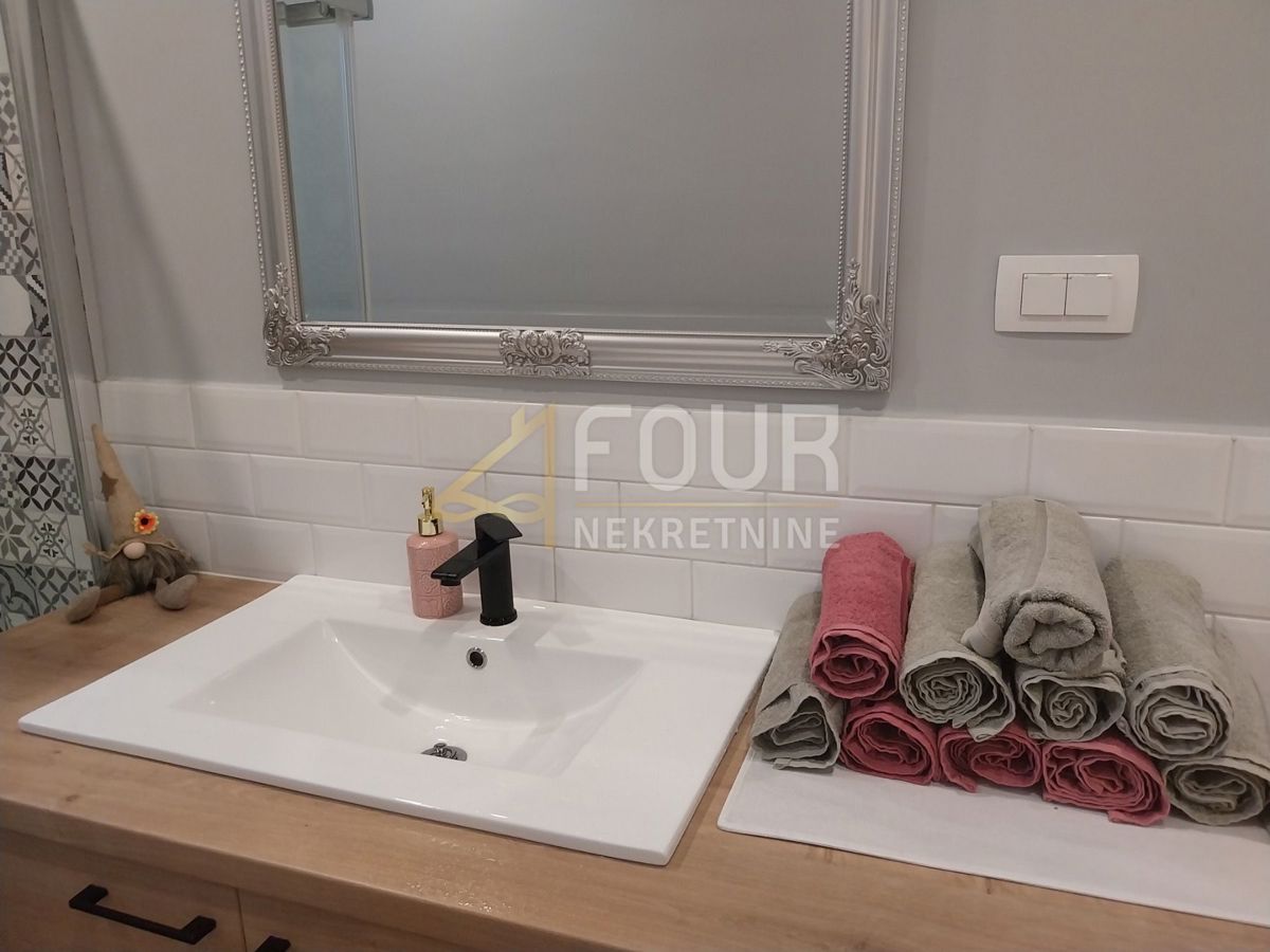 Centar, Rijeka, 107,23m2