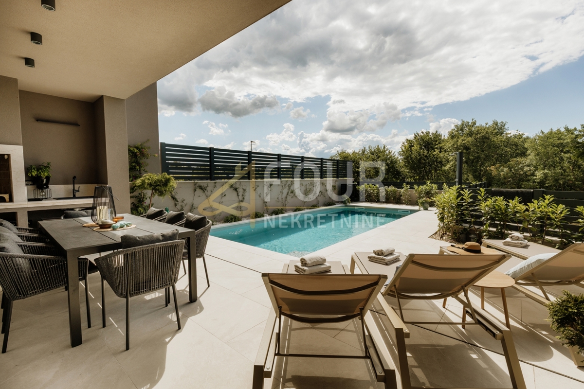 Vabriga, Tar-Vabriga, 130m2