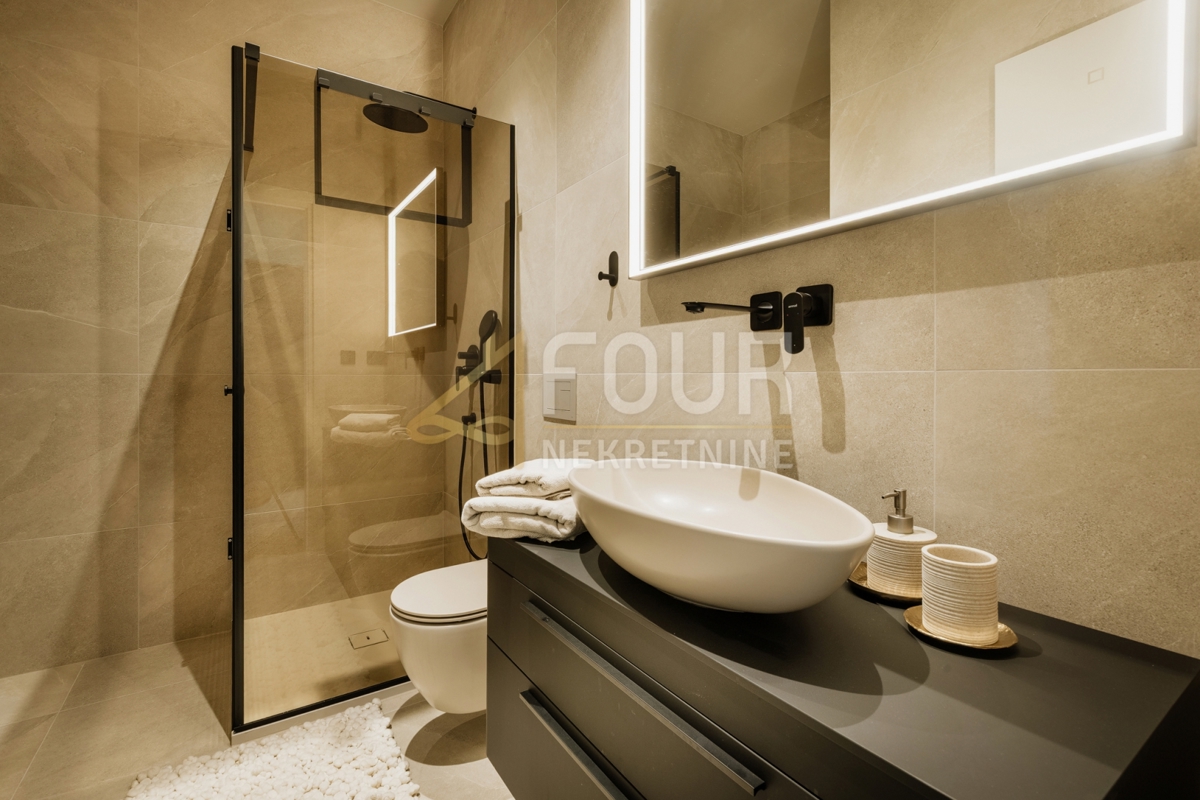 Vabriga, Tar-Vabriga, 130m2