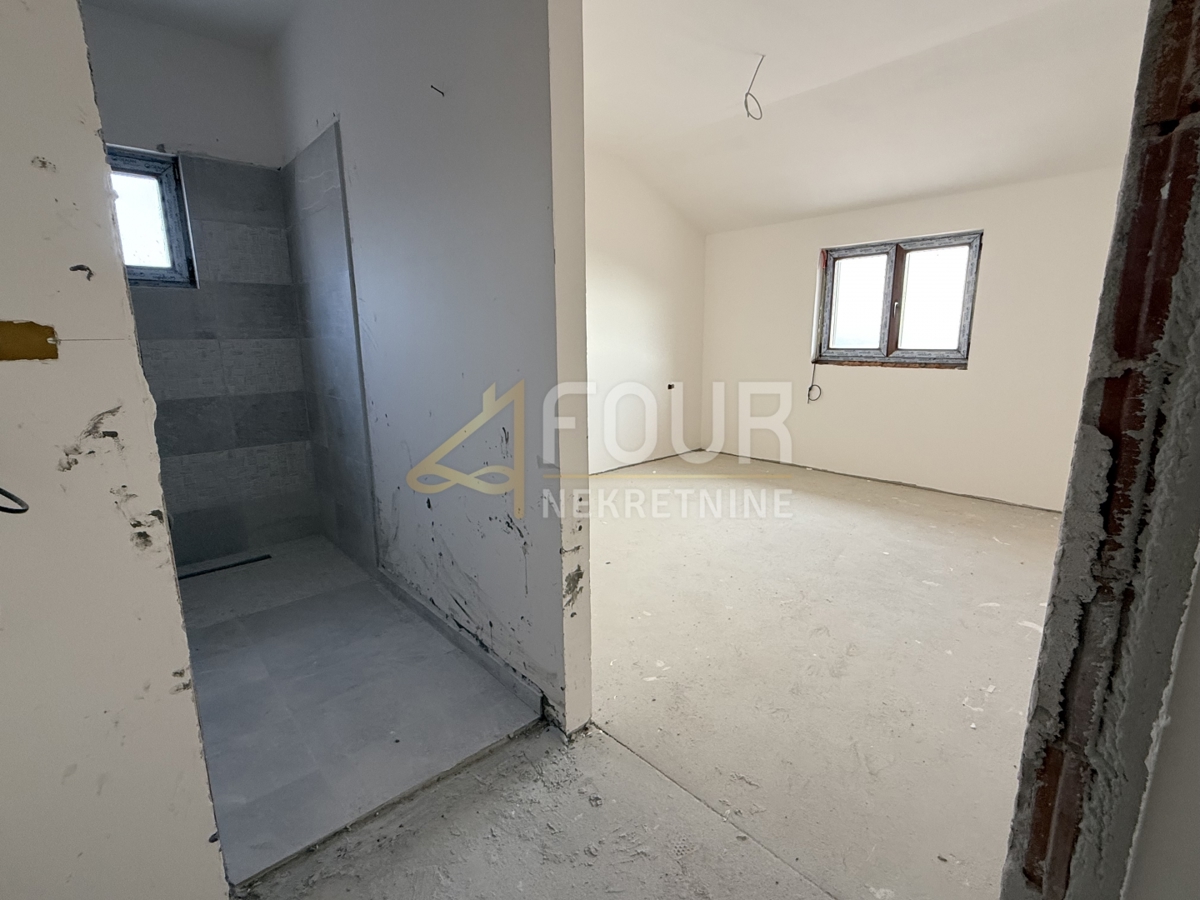 Poljane, casa indipendente, 300m2