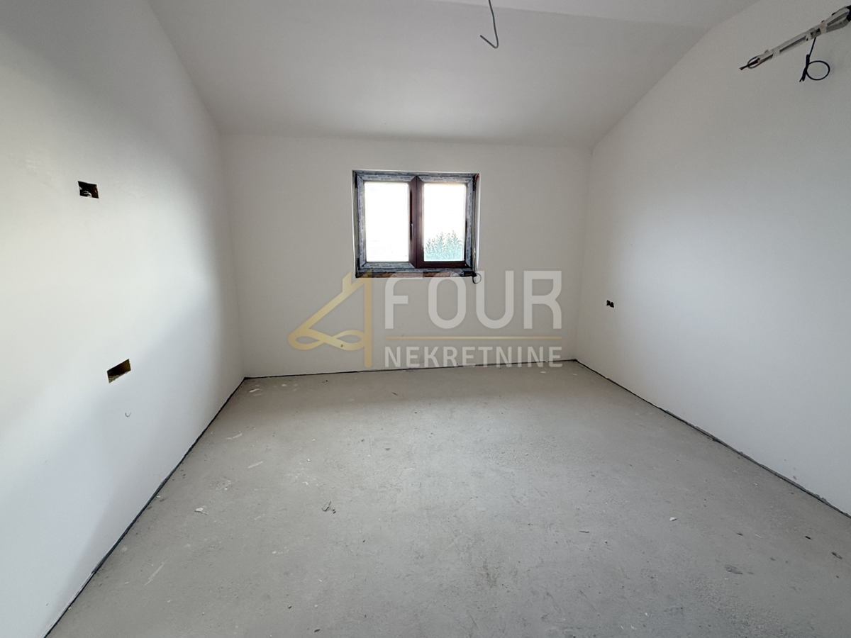 Poljane, casa indipendente, 300m2