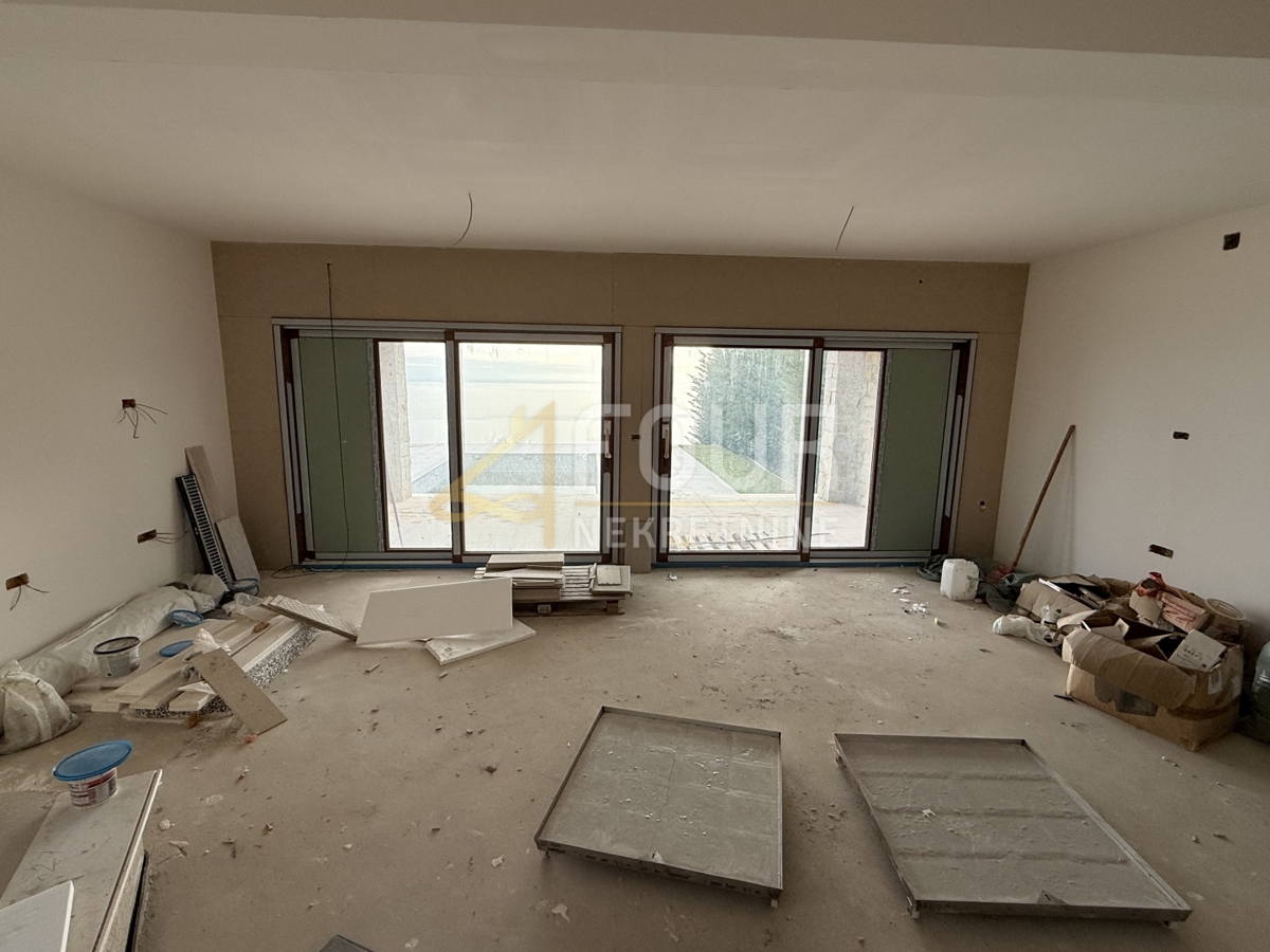 Poljane, casa indipendente, 300m2