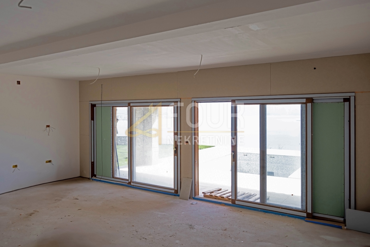 Poljane, casa indipendente, 300m2