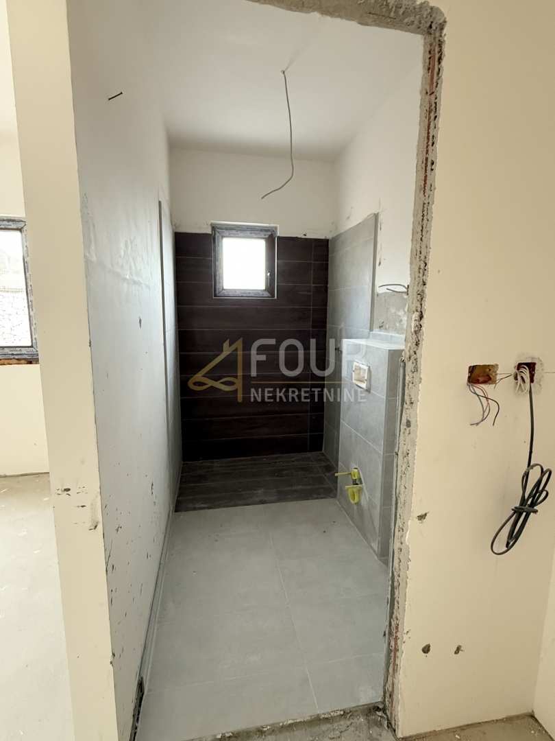 Poljane, casa indipendente, 300m2