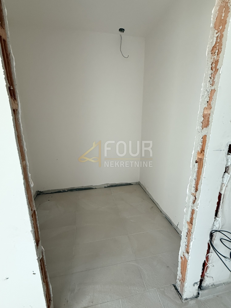 Poljane, casa indipendente, 300m2