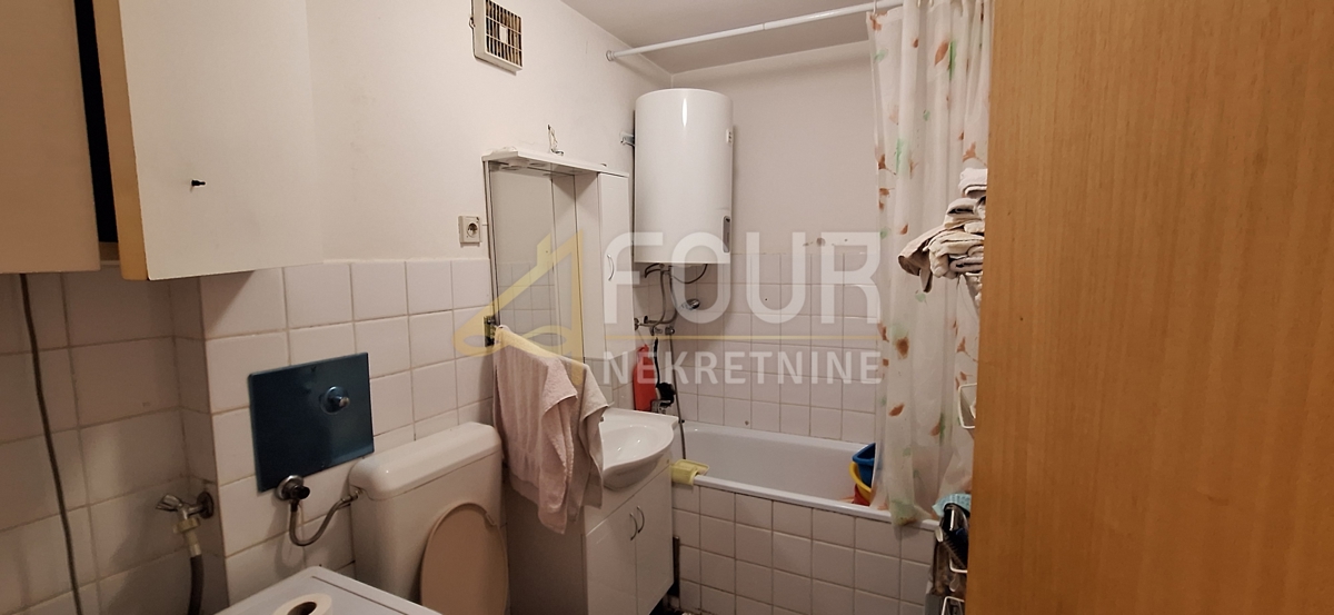 Fiume, Donja Drenova, 67,54m2, 2s + db, loggia