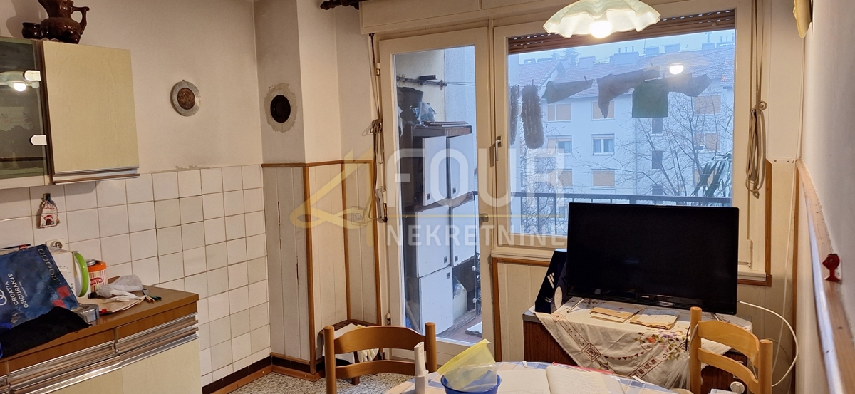 Fiume, Donja Drenova, 67,54m2, 2s + db, loggia