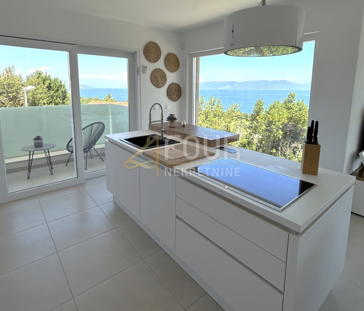 Istria, Labin, nuova costruzione, lussuosa villa con piscina,