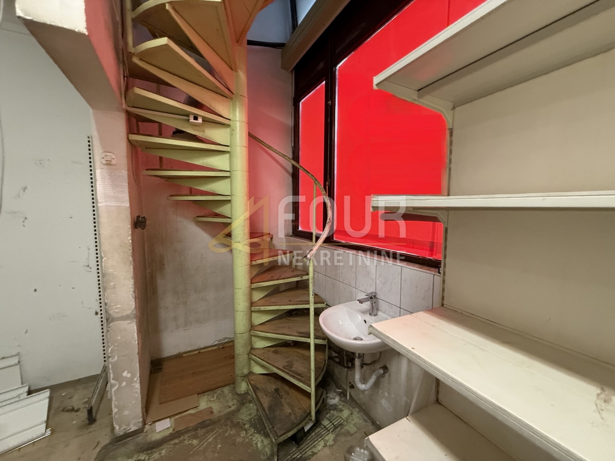 Belveder, Rijeka, 64m2