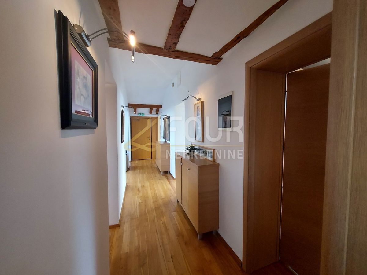 Opatija - Centar, Opatija, 121,93m2