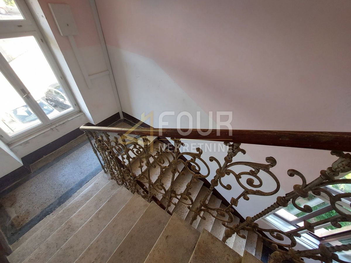 Opatija - Centar, Opatija, 121,93m2