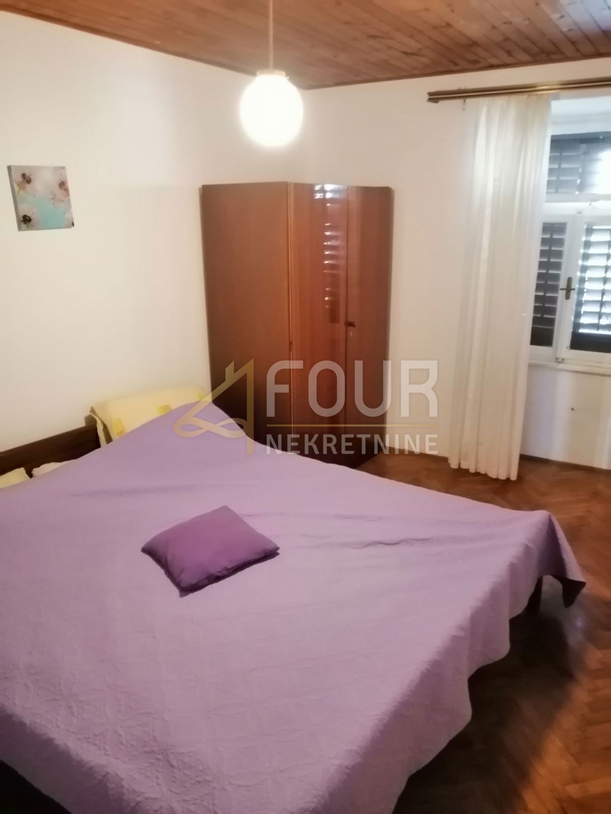 Risika, Vrbnik, 90m2