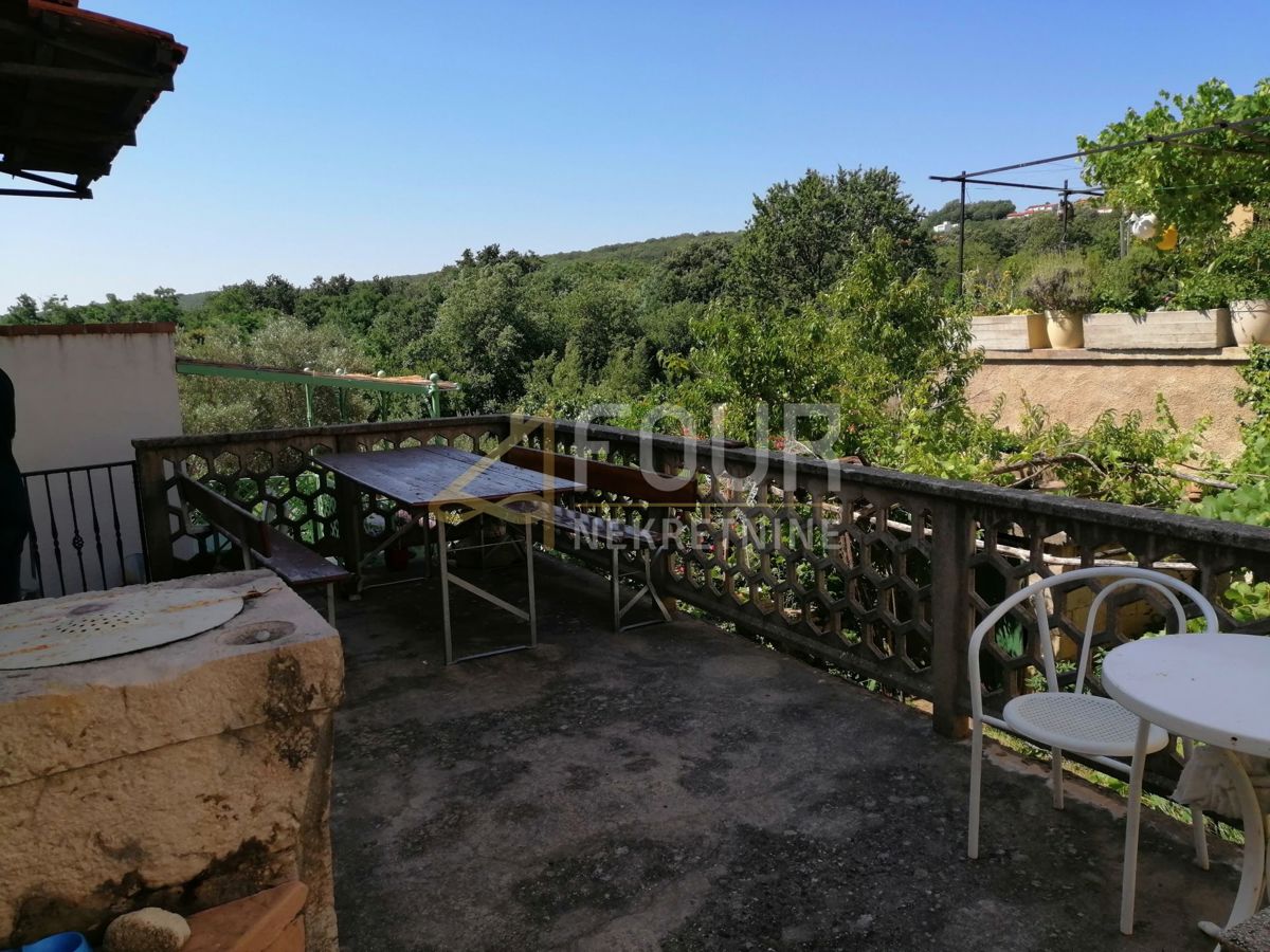 Risika, Vrbnik, 90m2