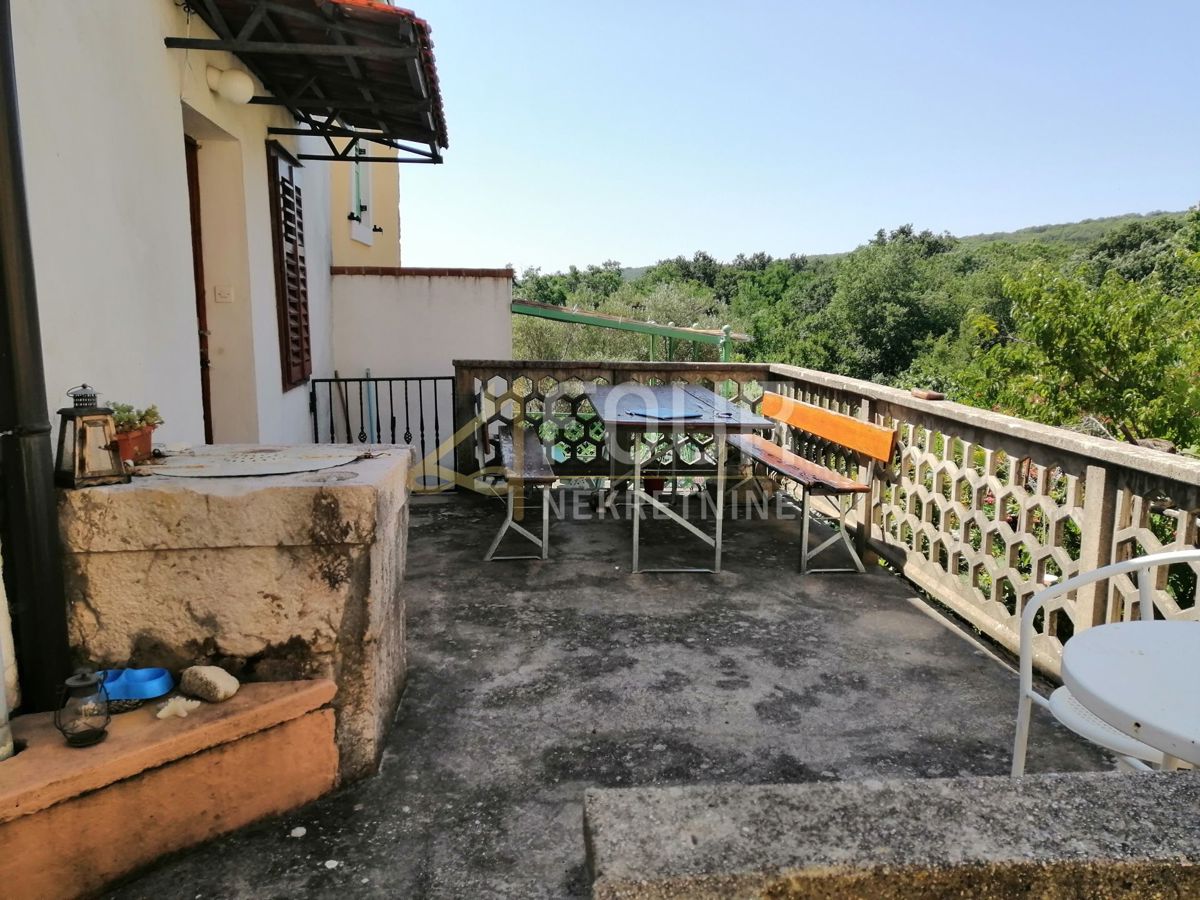 Risika, Vrbnik, 90m2