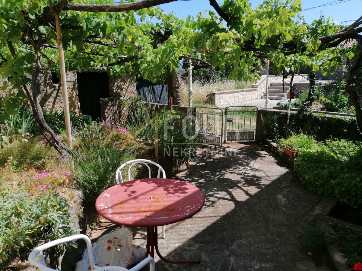 Risika, Vrbnik, 90m2